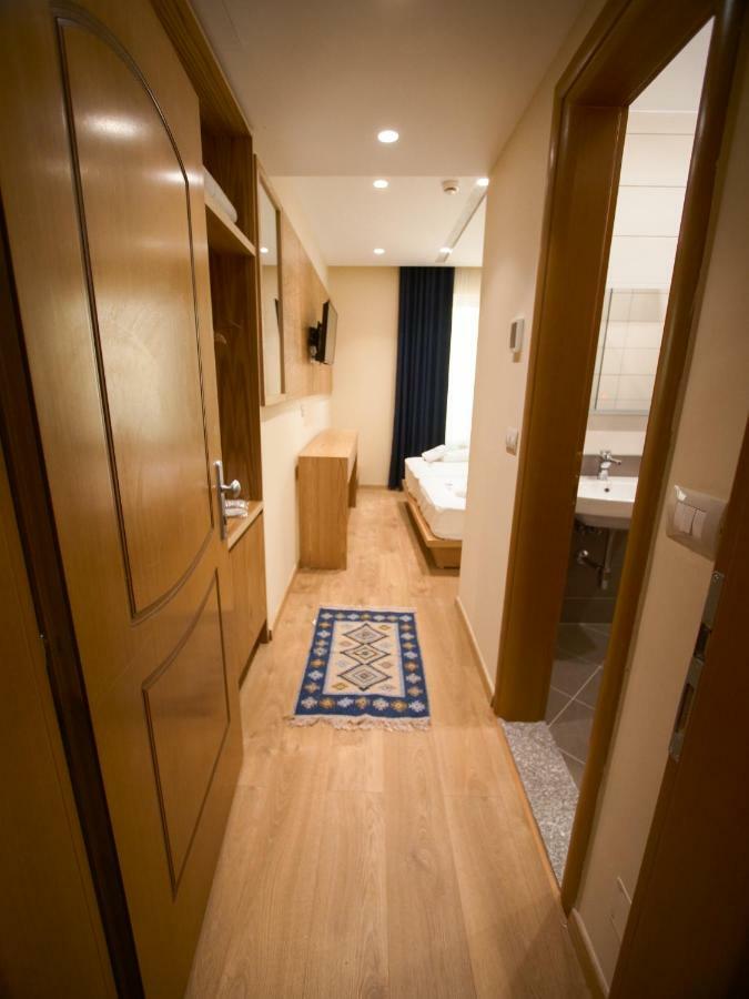Hotel Lahuta Bajram Curri Dış mekan fotoğraf