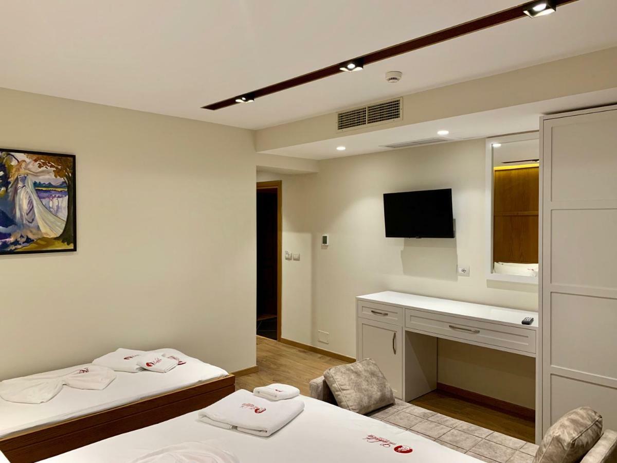 Hotel Lahuta Bajram Curri Dış mekan fotoğraf