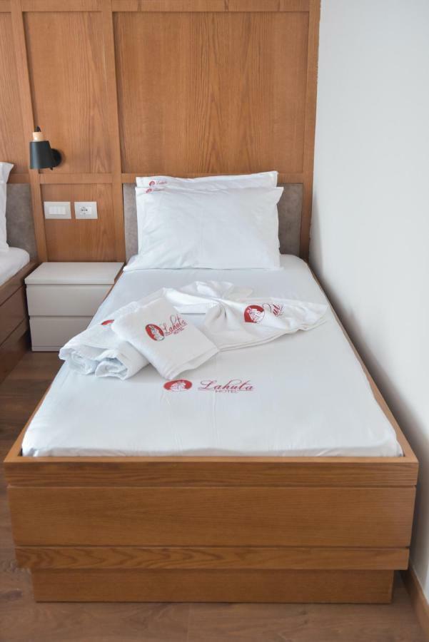 Hotel Lahuta Bajram Curri Dış mekan fotoğraf