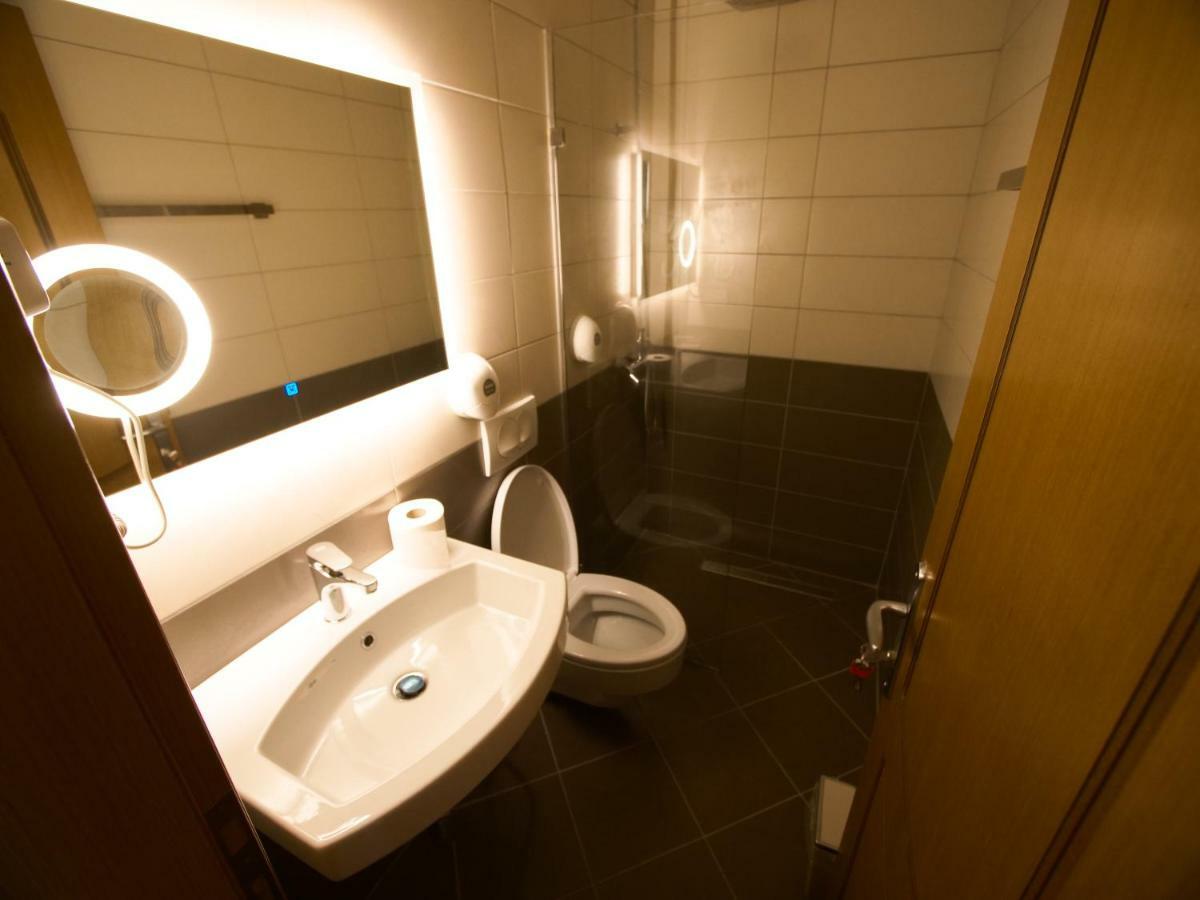 Hotel Lahuta Bajram Curri Dış mekan fotoğraf