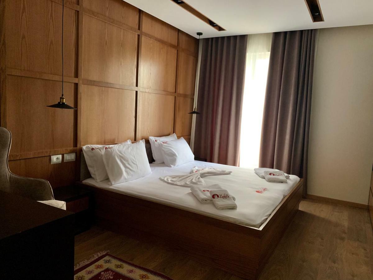 Hotel Lahuta Bajram Curri Dış mekan fotoğraf